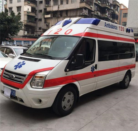 赤坎信赖我们的救护车出租,让转院不再艰难