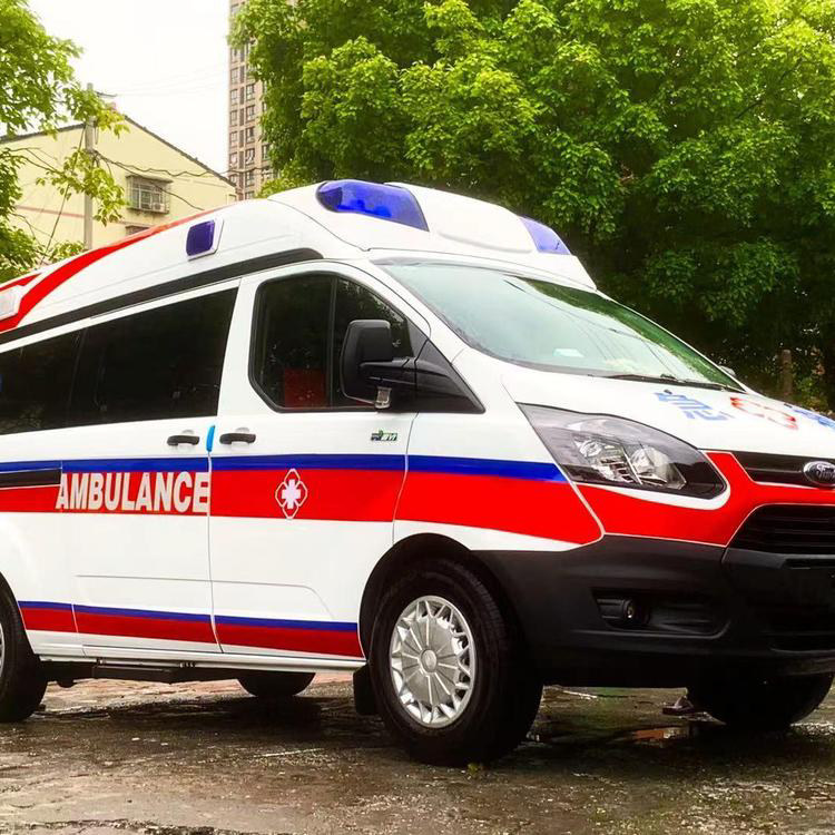 赤坎跨省救护车出租护送返乡